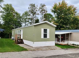 8323 Eagle Rd #18, Kirtland, OH 44094