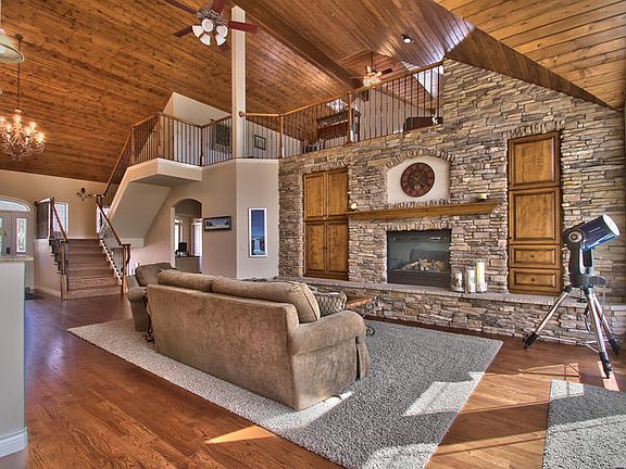 4th image of 7330 Winding Oaks Dr