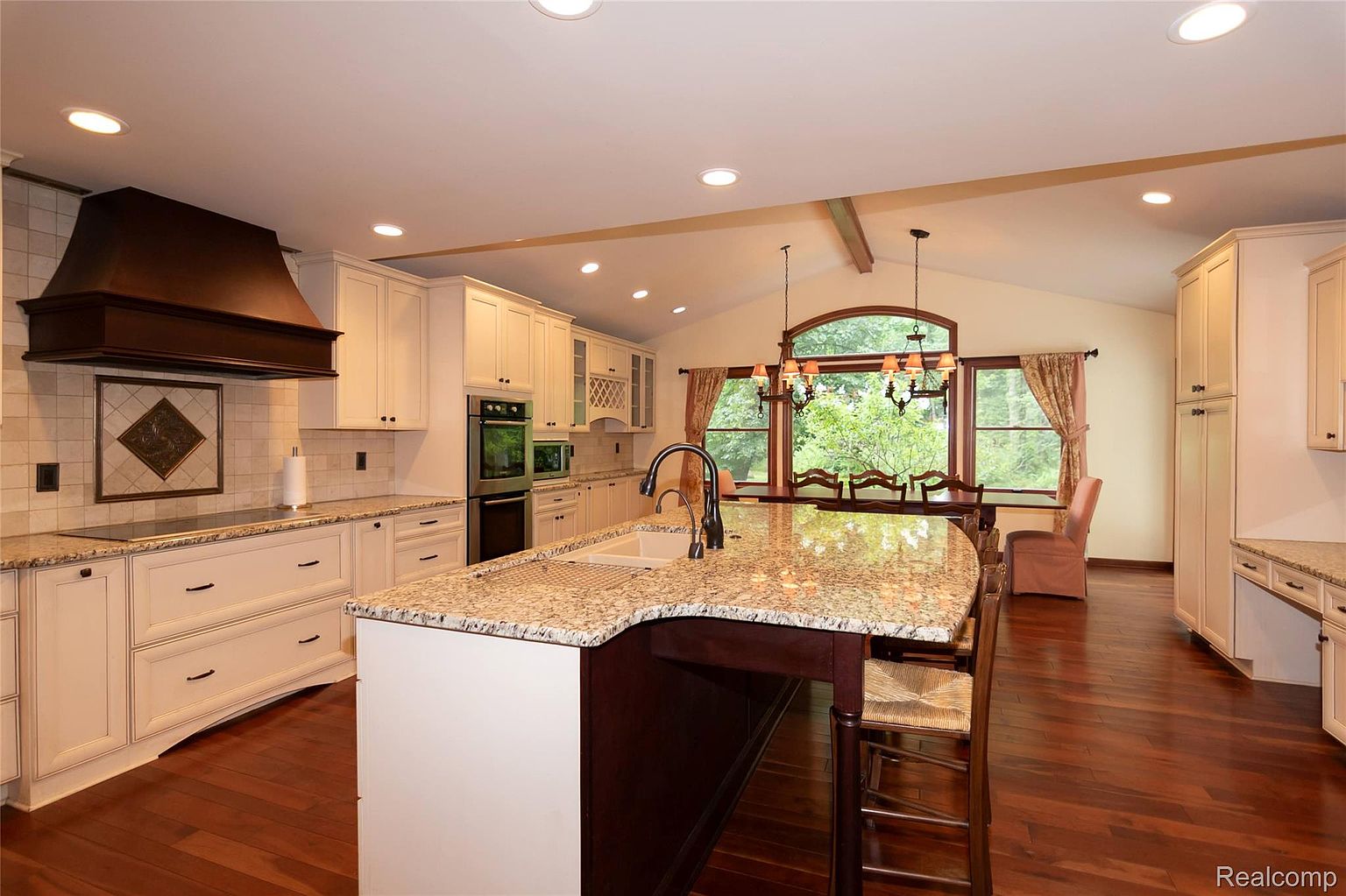 19177 Meridian Rd, photo 6
