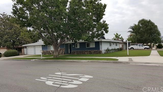 1st image of 17483 Mallory Dr