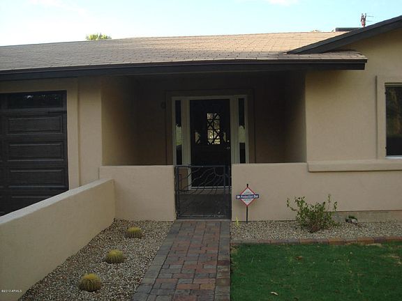 3rd image of 2832 E Turney Ave