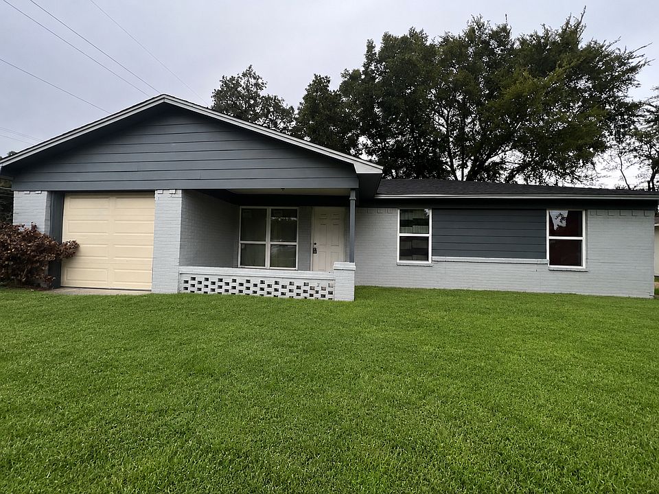 1st image of 9605 Kittyhawk Ln
