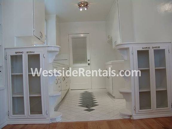 4th image of 5040 Colfax Ave