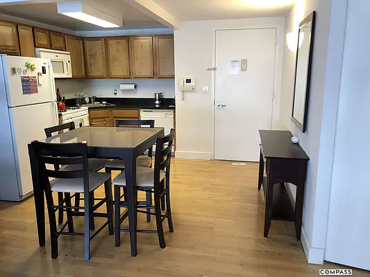 Rented by Compass | media 3