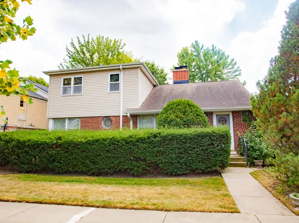 5639 Carol Ave, Morton Grove, IL 60053