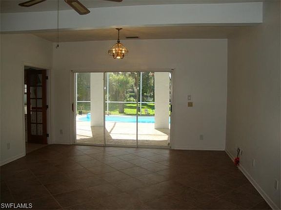 3rd image of 145 Caloosa Estates Dr