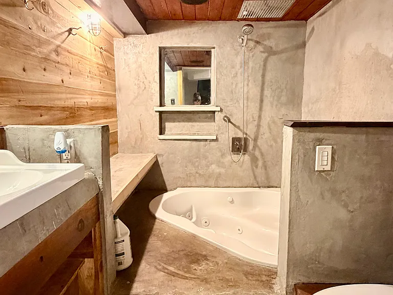 3235 NE 89th Ave — Photo 13