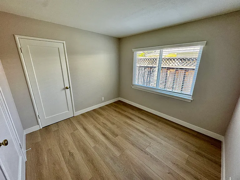 4056 Park Blvd — Photo 19