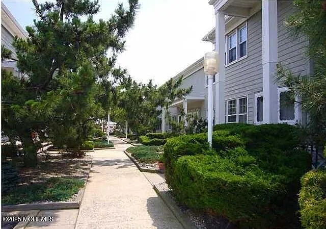 1201 Ocean Ave #72 — Photo 10