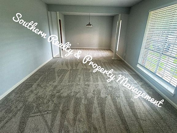 3rd image of 3111 Brentwood Dr