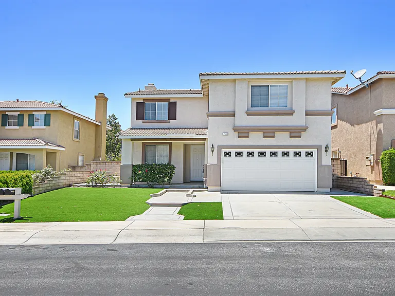 7340 Tradition Pl — Photo 1