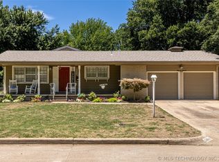 5662 S Yorktown Pl, Tulsa, OK 74105