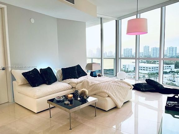 4th image of 18101 Collins Ave APT 1508