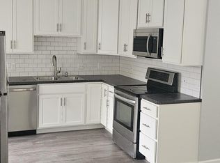 118 E Lorain St APT B, Oberlin, OH 44074