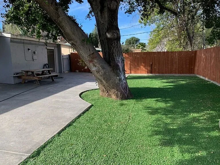 22859 Valerio St — Photo 6