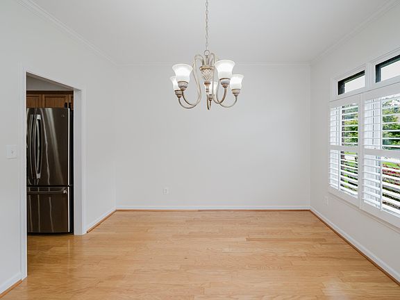 3rd image of 4715 Guilford Way