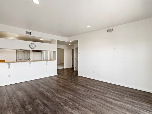 500 Rodeo Rd APT 211, Santa Fe, NM 87505