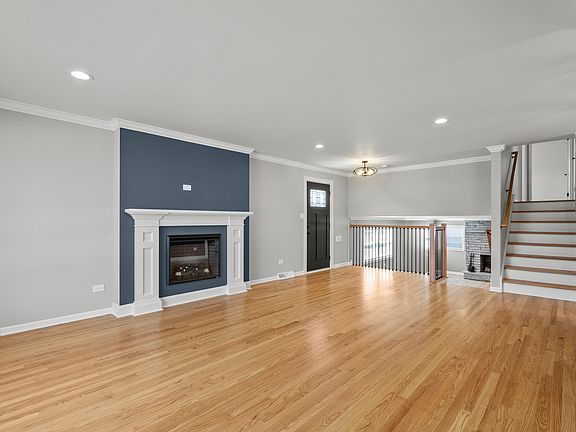 4th image of 8732 S 49th Ct