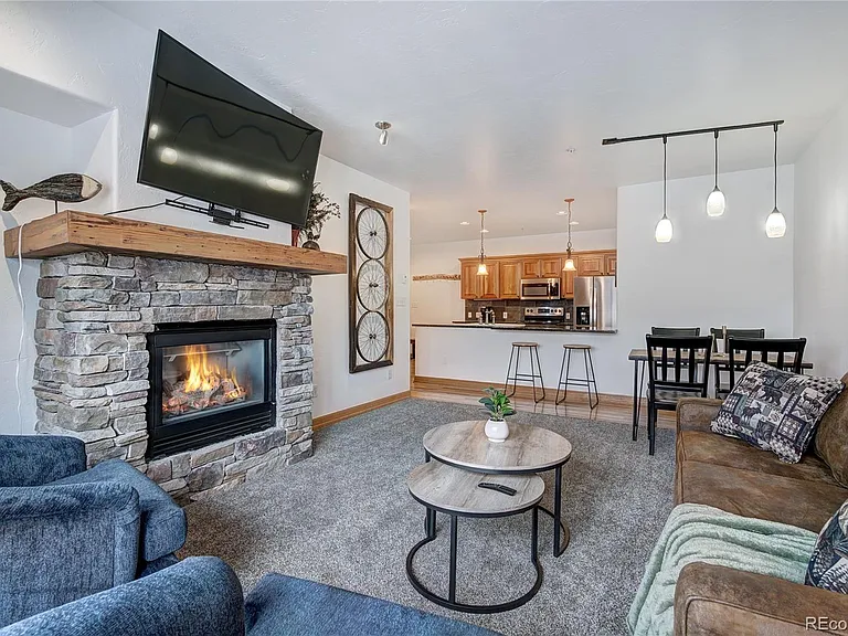 101 E Main St #205 — Photo 1