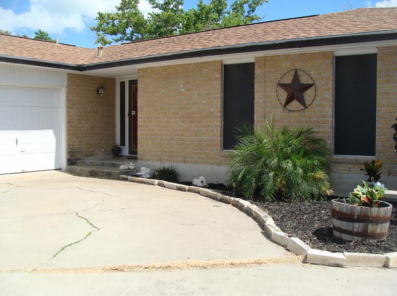 1st image of 11614 Chispa Creek Dr