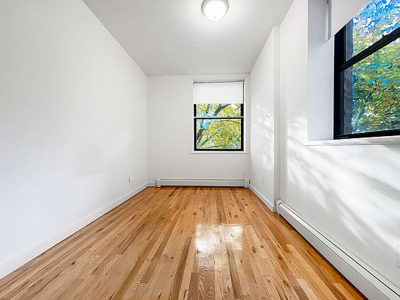 4th image of 315 W 116th St APT 3B