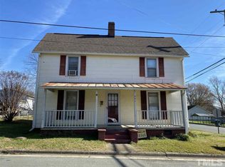 602 N Melville St, Graham, NC 27253