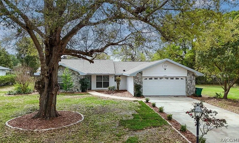 6068 W Douneray Loop