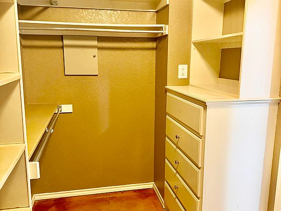 5th image of 6 Copper Ridge Rd