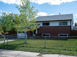 237 S Snyder Ave, Cheyenne, WY 82007