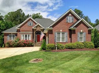 172 Honeysuckle Creek Loop, Mooresville, NC 28117
