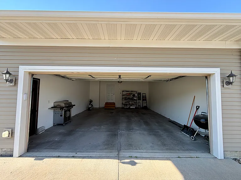 731 Mission Point Rd — Photo 22