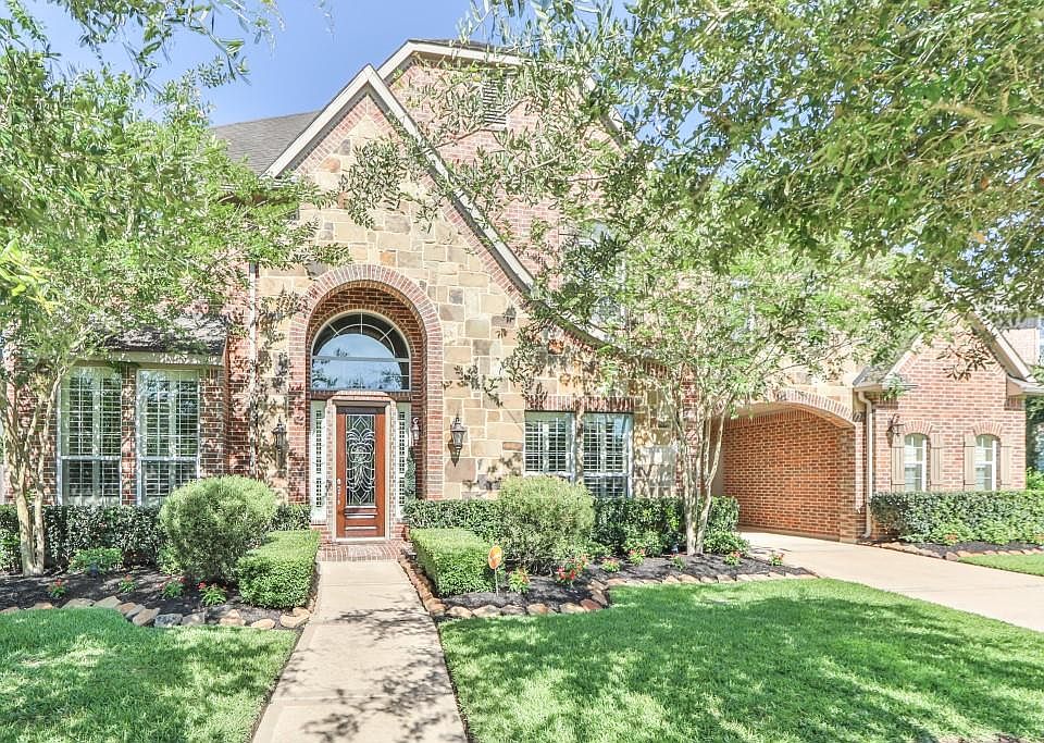 1st image of 9223 Turtle Pond Ln