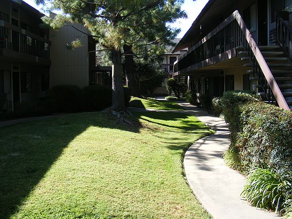 2nd image of 185 Union Avenue # Fl Ground