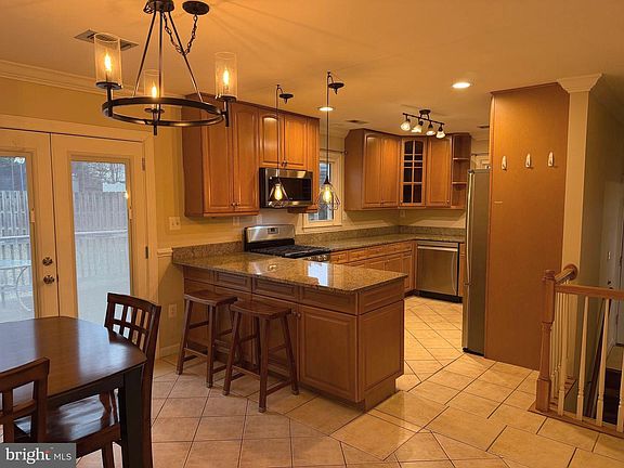 2nd image of 7713 Huron Dr