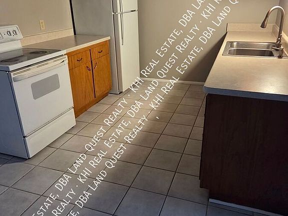 4th image of 5414 58th Ave #14