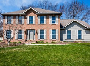 2377 Lara Ln, Stevensville, MI 49127