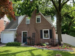 30 N Stuyvesant Dr, Wilmington, DE 19809