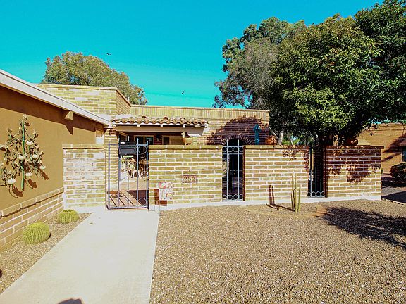 3rd image of 252 N Abrego Dr