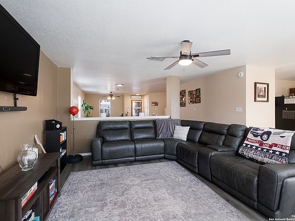5th image of 11123 Dublin Cir