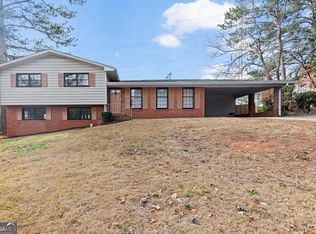 3727 Calmer Cir, East Pt, GA 30344