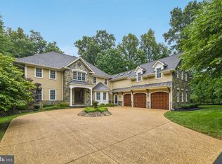 512 Seneca Green Way, Great Falls, VA 22066