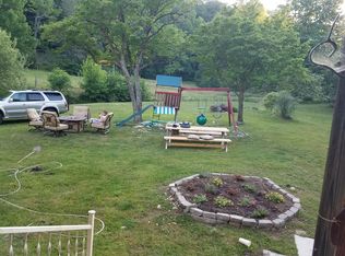 9 Island Dr, Barnardsville, NC 28709