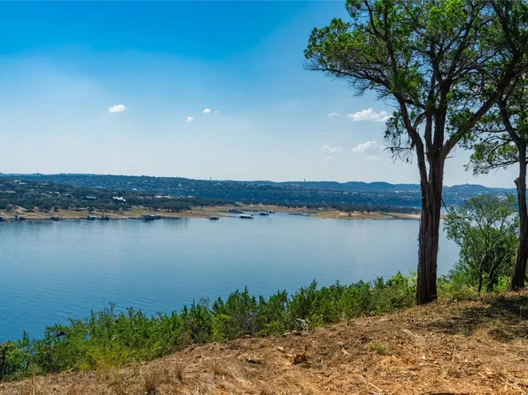 720 S Angel Light Dr, Spicewood, TX 78669