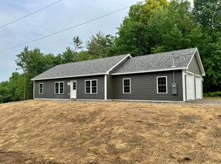 12 Moonlight Dr, Sabattus, ME 04280