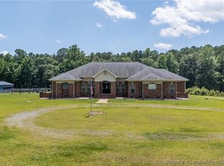 2260 Rodeo Dr, Linden, NC 28356