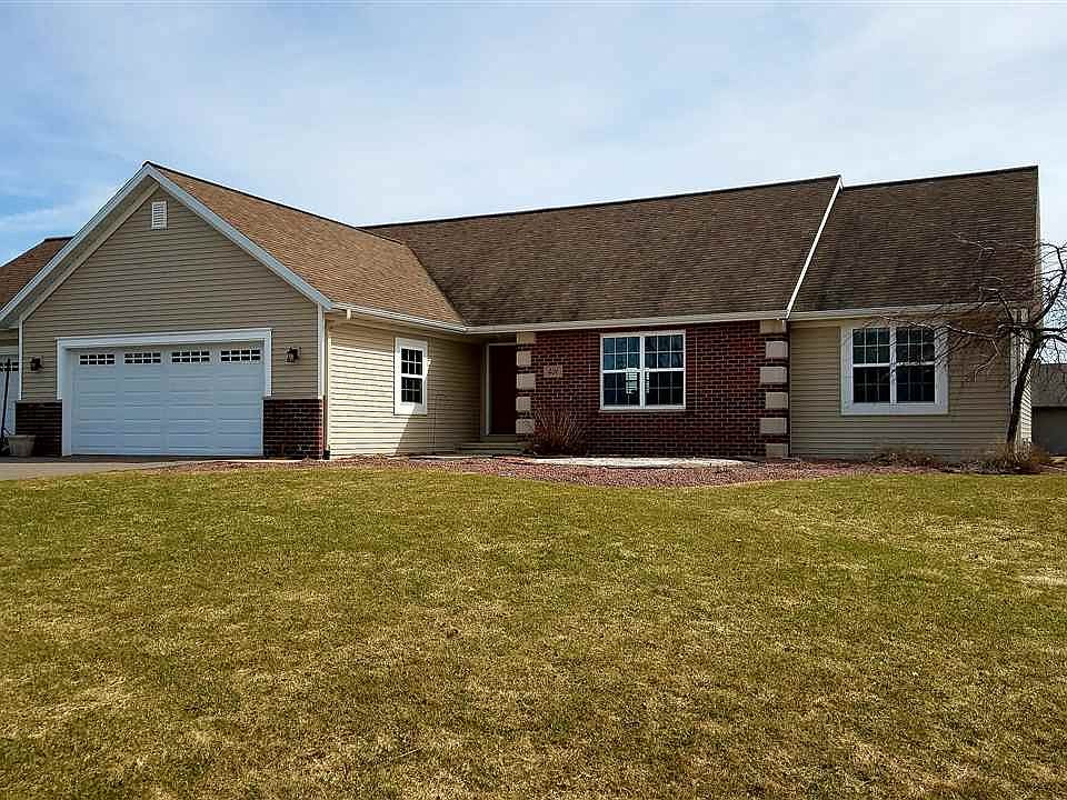 1st image of 406 Aspen Grove Ln