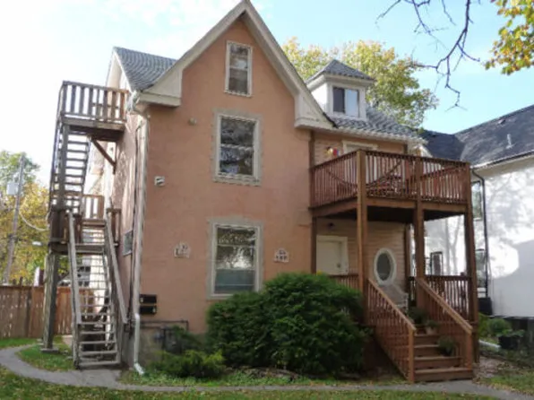 66 Furby St #3, Winnipeg, MB R3C 2A3