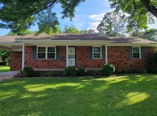 112 Lakeshore Dr, Oakfield, TN 38362