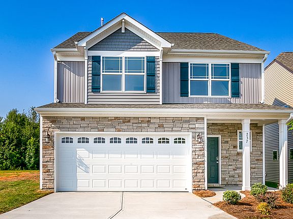 These photos are representative of this floor plan, but all options may not be available in every co