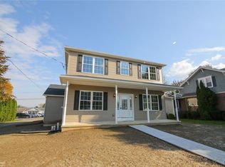 1135 N 8th St N, Catasauqua, PA 18032